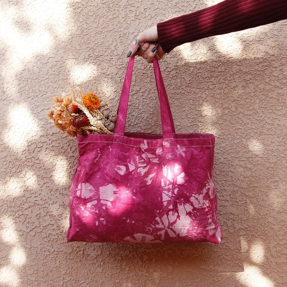 Tie-dye tote - Picture 3 of 3